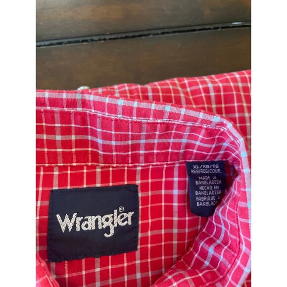 Wrangler Men’s Red Striped XL Long Sleeved Button up Western Shirt - Picture 3 of 3